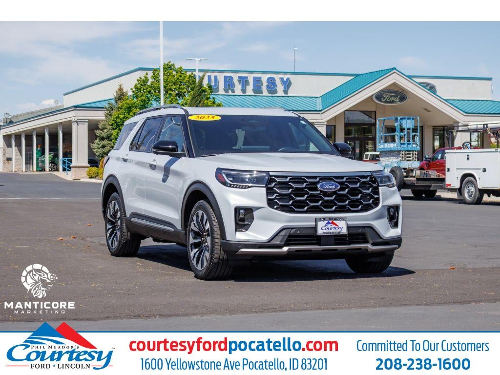 2025 Ford Explorer Platinum in White — front three-quarter view