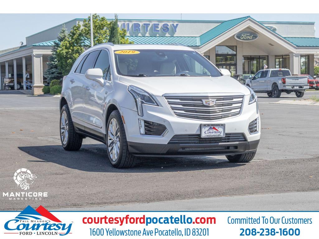 2019 Cadillac XT5 Premium Luxury in White — front three-quarter view