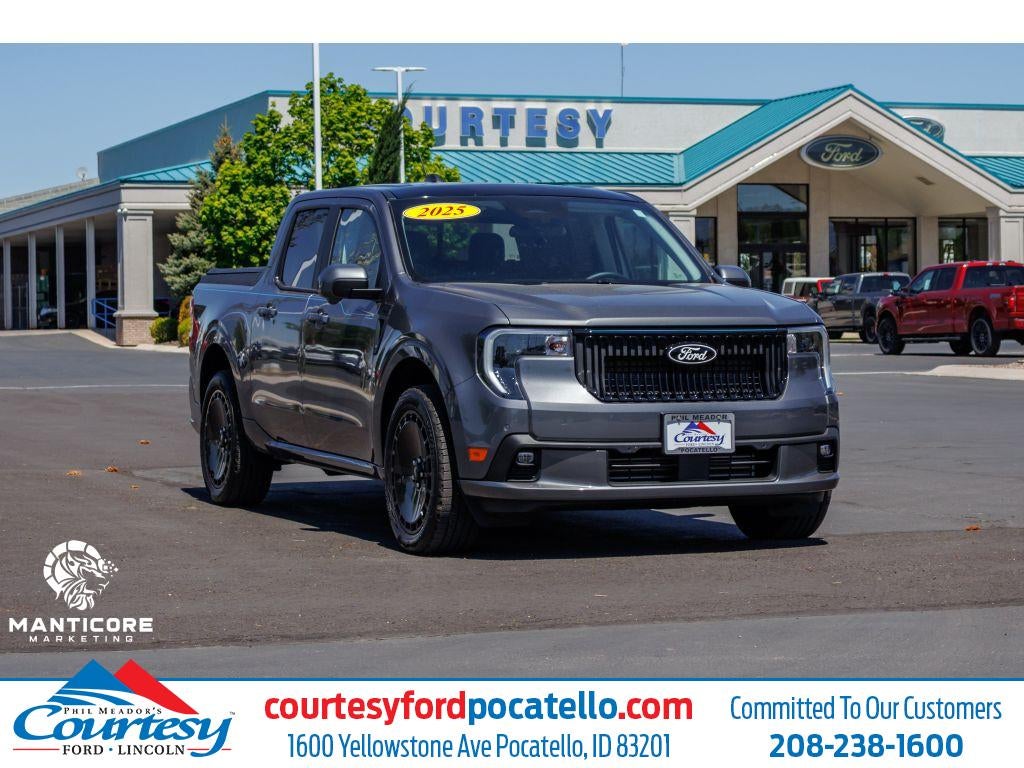 2025 Ford Maverick Lobo-Premium in Gray — front three-quarter view