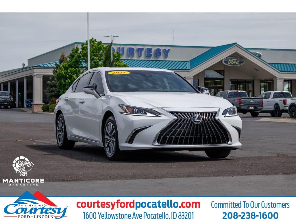 2025 Lexus ES 350 Base in White — front three-quarter view