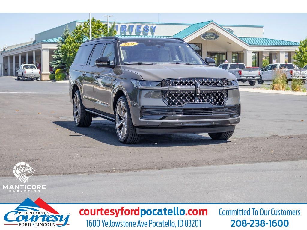 2025 Lincoln Navigator L Black Label in Gray — front three-quarter view