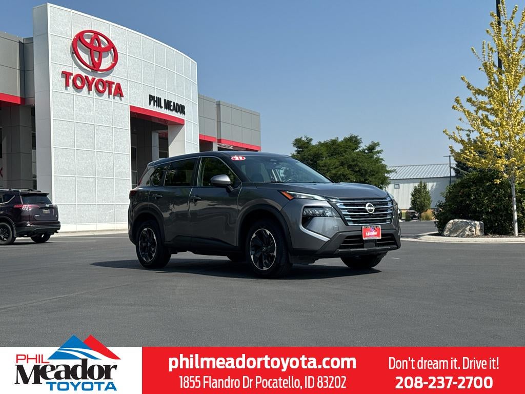 2025 Nissan Rogue SV in Gun Metallic — front three-quarter view